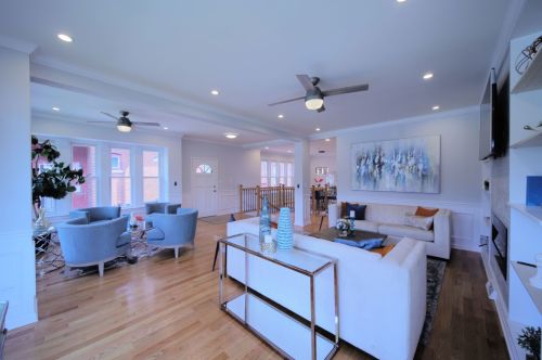 7251 Paxton Ave, Chicago IL  60649-2519 exterior