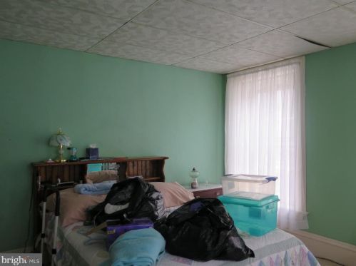 14596 Trough Crk Vly Pike, Huntingdon PA 16652-3519 exterior