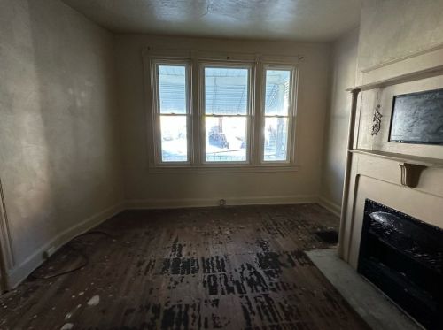 3358 Webster Ave, Pittsburgh PA  15219-3916 exterior