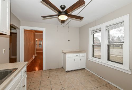 505 Clarke St, Milwaukee WI  53212-2922 exterior