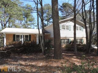 2296 Eastgate Dr, Lithonia, GA 30078-2608