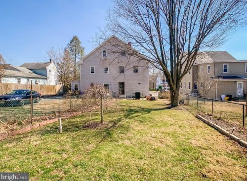 60 Route 156, Trenton NJ 08620-1728 exterior