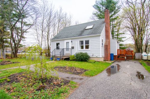 129 Massachusetts Ave, Portland ME  04102-2515 exterior