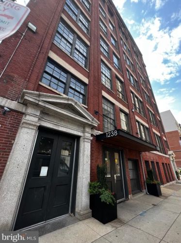 1238 Callowhill St, Philadelphia PA 19123-3604 exterior