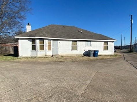 3009 Flask Dr, Dallas, TX 75241-5818