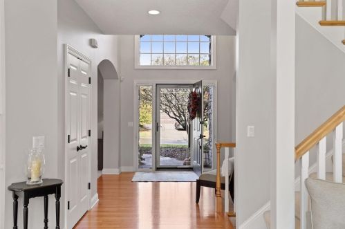 3544 Crestmoor Dr, Saint Paul MN 55125-5028 exterior