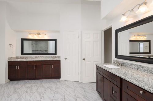 18706 Walden Frst Dr, Humble TX 77346-6002 exterior