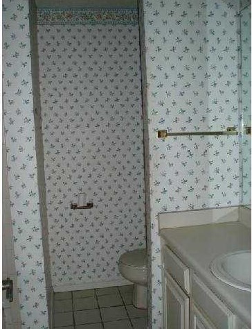 806 24th St, Austin TX  78705-4730 exterior