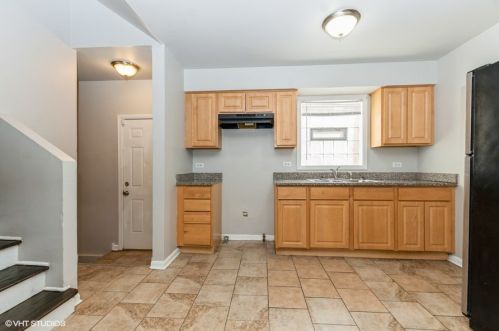 1358 109 Pl, Chicago IL 60655-4002 exterior