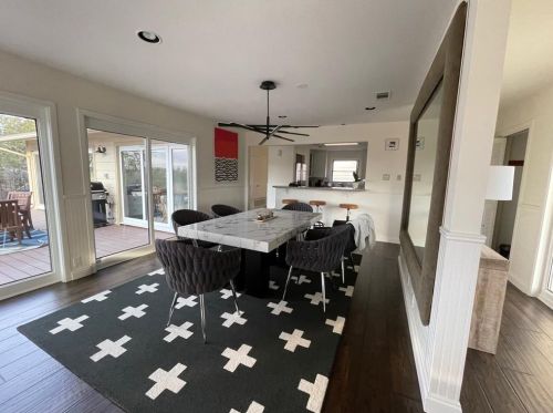 927 Electra, Austin TX  78734-4215 exterior