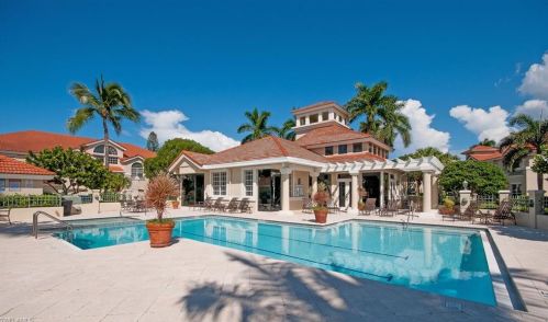 168 Colonade Cir, Naples FL 34103-8712 exterior