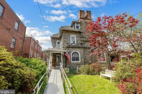 7804 Ardleigh St, Philadelphia PA  19118-4406 exterior