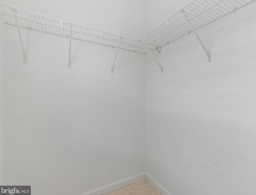 5124 Knapp Pl, Alexandria VA 22304-8637 exterior