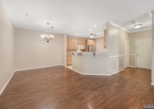 1303 Gatherings Dr, Paterson NJ 07508-1380 exterior