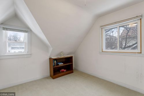 415 Arbor St, Saint Paul MN 55102-3511 exterior