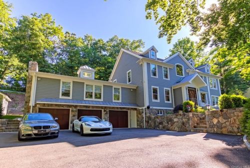 49 Whippoorwill Rd, Armonk, NY 10504-1104