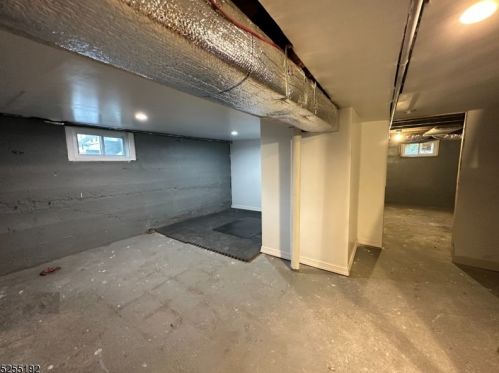 334 9th St, Paterson NJ  07508-2118 exterior