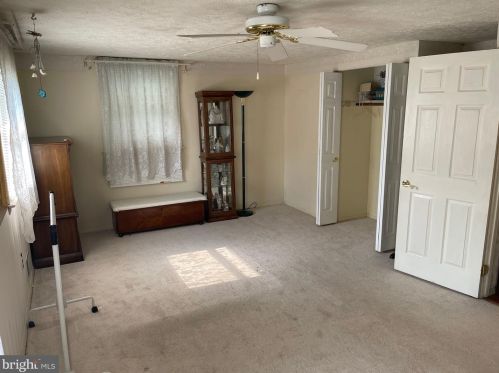 620 Newfield Rd, Glen Burnie MD  21061-3325 exterior