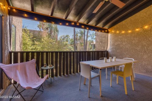 556 Dodge Blvd, Tucson AZ  85716-5162 exterior