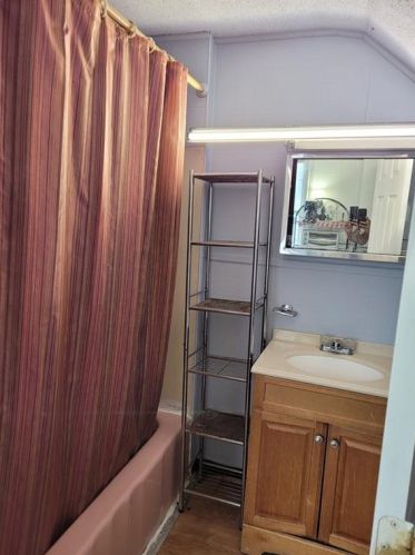 376 Hope St, Providence RI 02906-2651 exterior