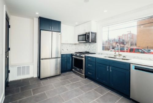 51 37th Pl, Chicago IL  60653-1595 exterior