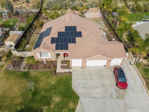 19148 Painted Rock St, Perris CA  92570-6534 exterior