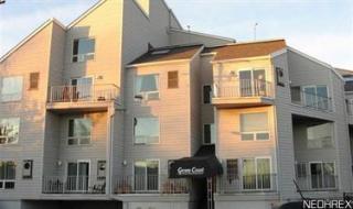 1900 Grove Ct, Cleveland OH  44113-3564 exterior