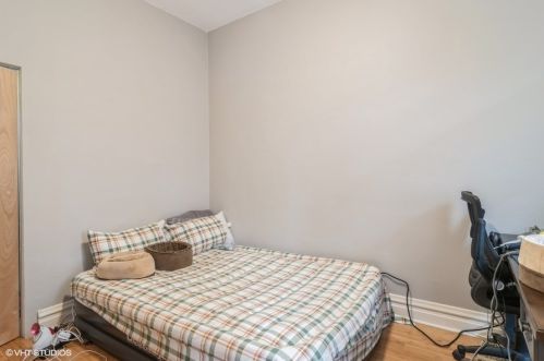 4326 Avers Ave, Chicago IL 60618-1013 exterior