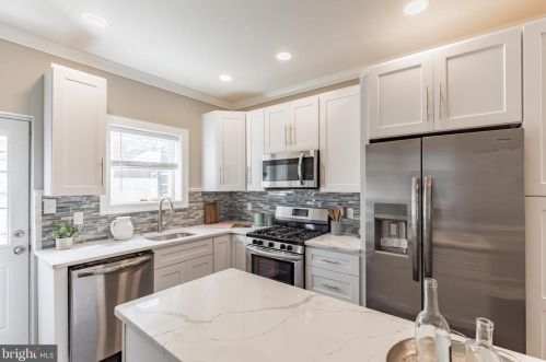 2525 Carlisle St, Philadelphia PA 19132-0040 exterior