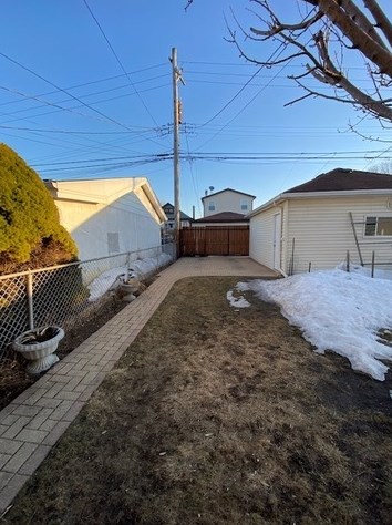 5751 Addison St, Chicago IL 60634-4316 exterior