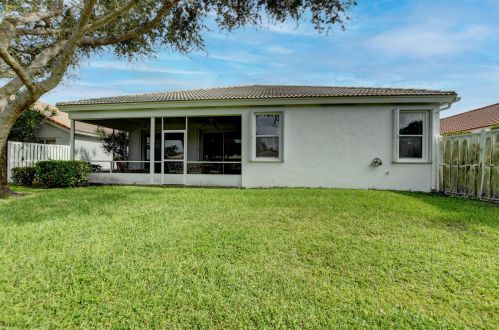 9803 Arbor Vw Dr, Boynton Beach FL 33437-5932 exterior