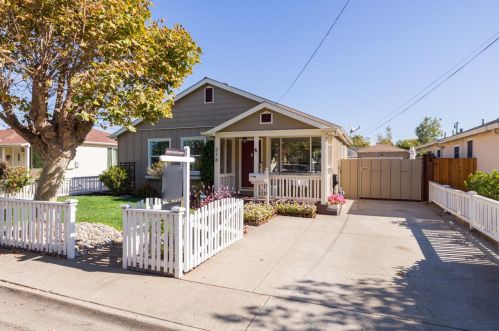 318 Aviador Ave, Millbrae, CA 94030-2705