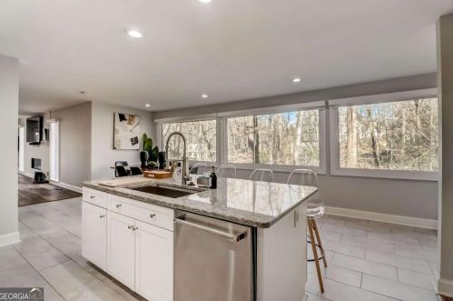 1210 Beechwood Ave, Atlanta GA 30327-0042 exterior