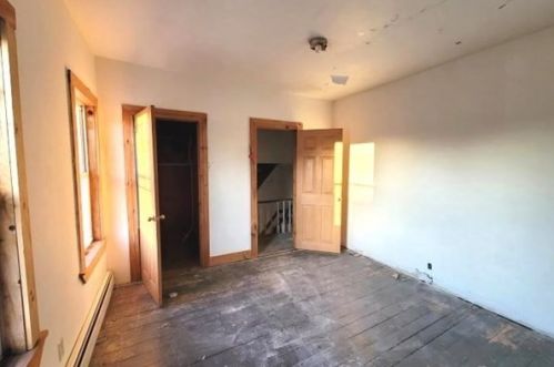 278 Cohannet St, Taunton MA  02780-4122 exterior