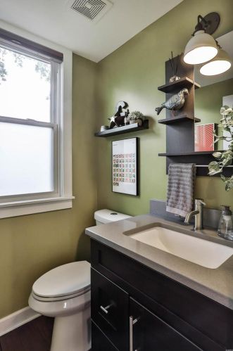 735 Eunice Ave, Saint Louis MO 63136-1101 exterior