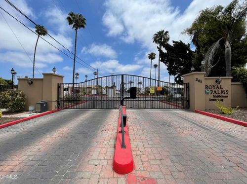 205 Driffill Blvd, Oxnard CA 93030-7465 exterior