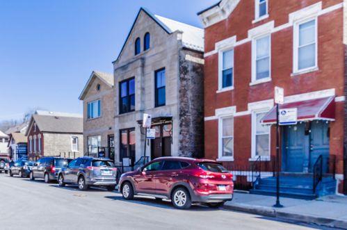 925 18th Pl, Chicago, IL 60608-3494