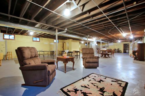 1212 Sheridan Rd, Waukegan IL 60085-4089 exterior