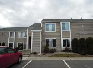 111 Nassau Dr, Springfield MA  01129-1412 exterior
