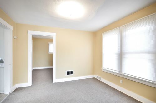 849 6th Ave, Moon Twp PA  15108-1566 exterior