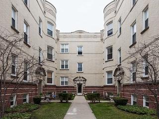 1436 Carmen Ave, Chicago IL  60640-2813 exterior