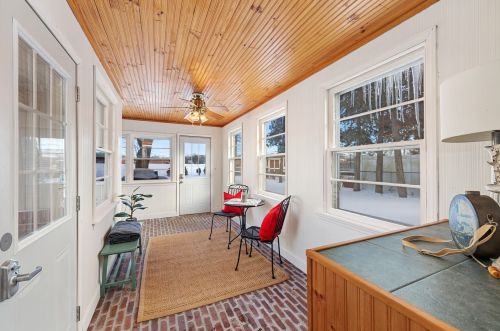 201 Rdg Ave, Bull Valley IL 60014-3421 exterior