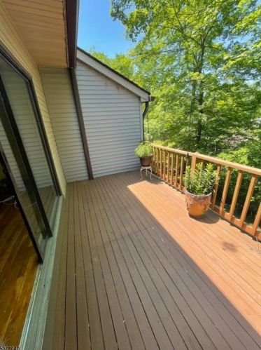 103 Goldfinch Pl, Hackettstown NJ  07840-3021 exterior