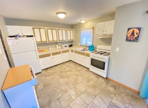 9212 70, Milwaukee WI 53223-1108 exterior