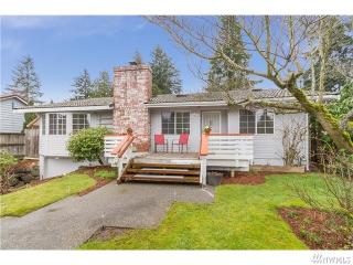 13244 2nd Ave, Seattle WA  98177-4004 exterior