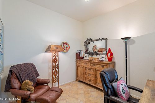 1024 Camino Diestro, Tucson AZ 85704-7694 exterior