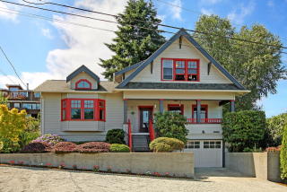 4851 Raymond St, Seattle WA  98136-1309 exterior