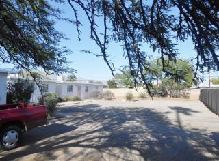 611 Knox Dr, Tucson AZ  85705-3383 exterior