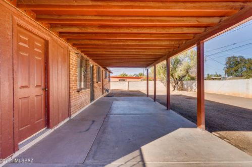 5209 25 St, Tucson AZ 85711-5912 exterior