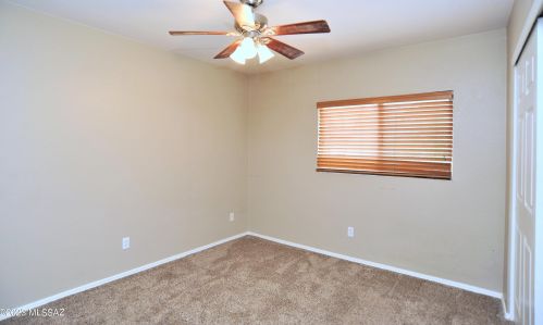 8517 Ramona Madera Ln, Tucson AZ  85747-5712 exterior